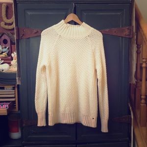 American eagle cream sweater (M)
